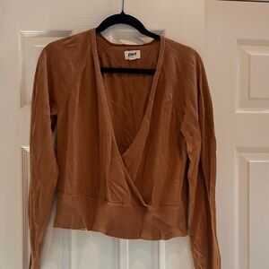 Pact Women's Wrap Top